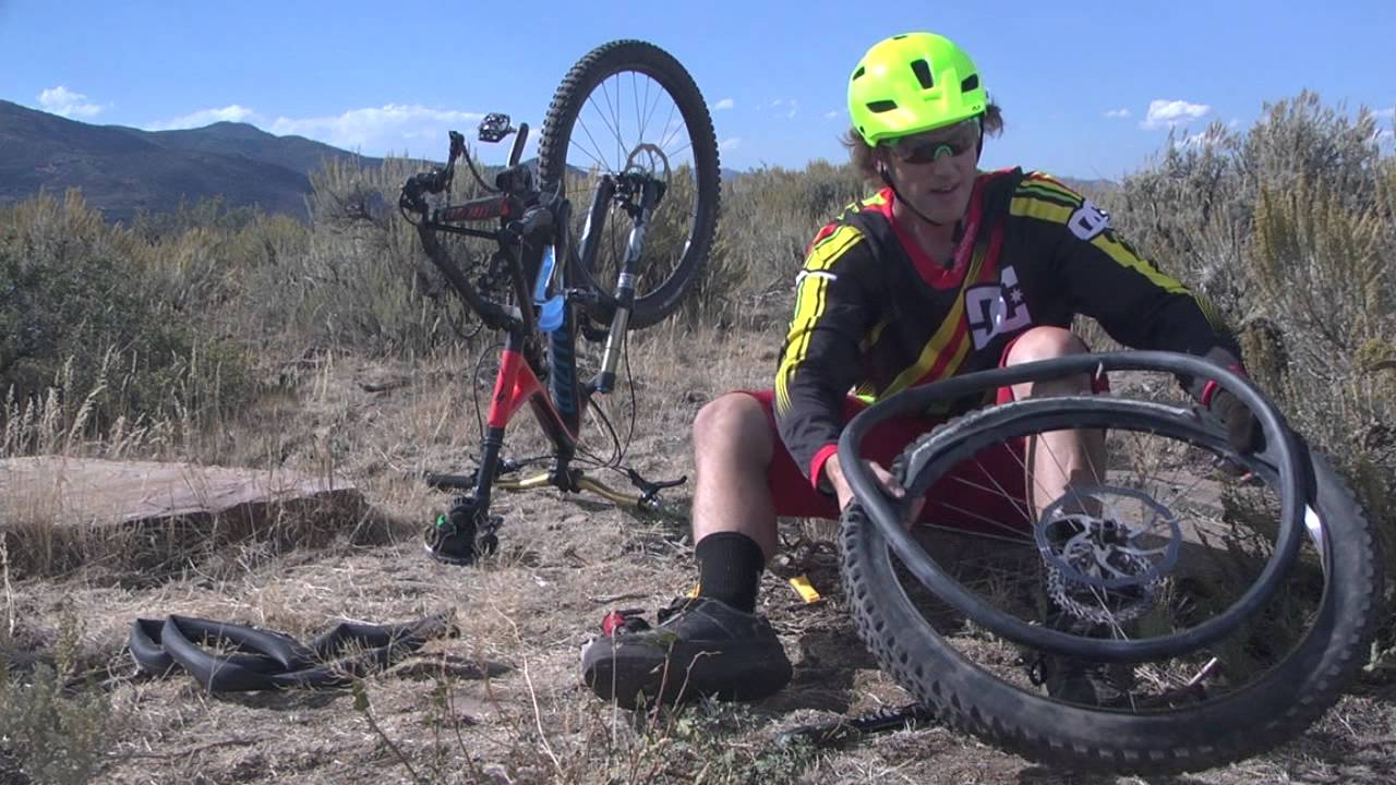 How to Change a Mountain Bike Tire: Detailed Guide - Fun ...